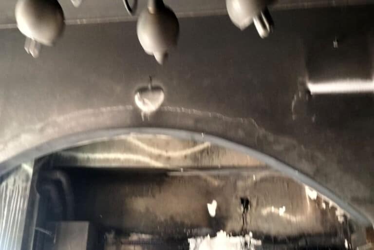 La villa di pregio dopo la bonifica post incendio