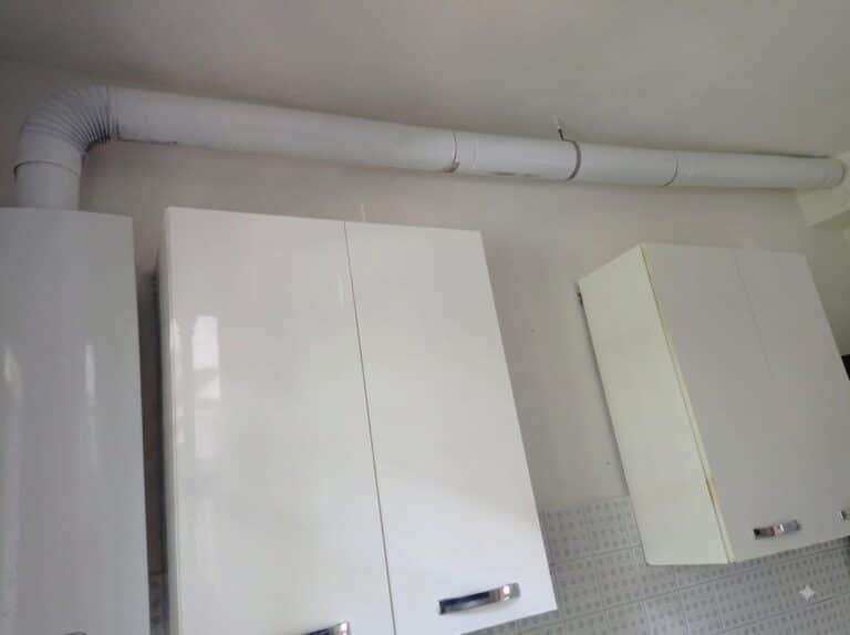Dopo la bonifica post incendio a Alessandria: cucina pulita, sanificata e riportata a nuovo da Pyralis